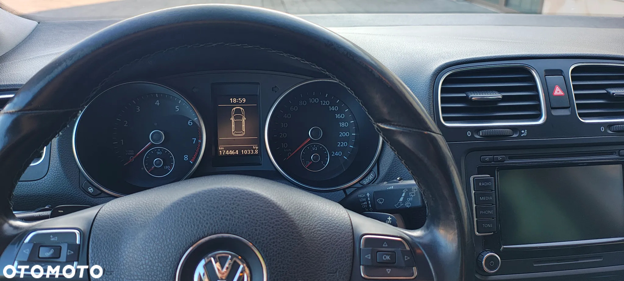 Volkswagen Golf 1.4 TSI DSG Highline - 30