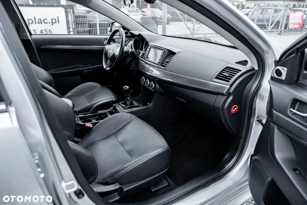 Mitsubishi Lancer 2.0 DI-D Instyle - 25
