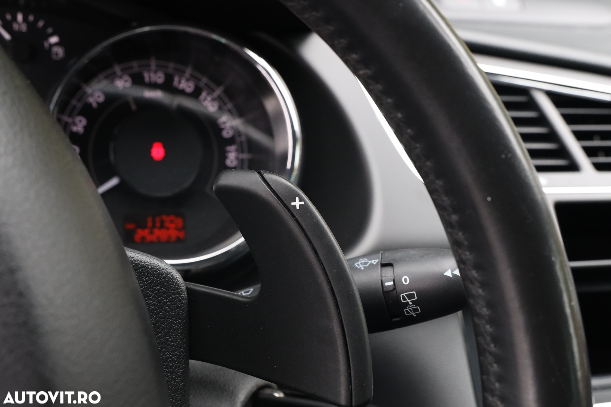 Peugeot 3008 HYbrid4 2.0 HDI FAP ETG + Electric - 16