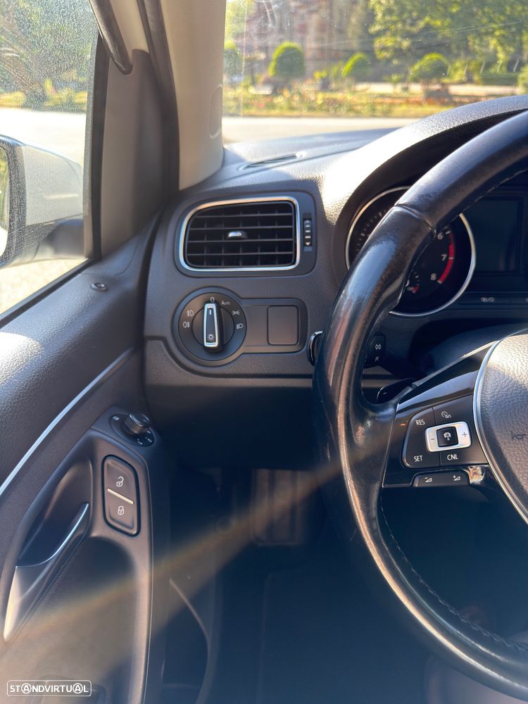 VW Polo 1.2 TSi (Blue Motion ) DSG Highline - 15