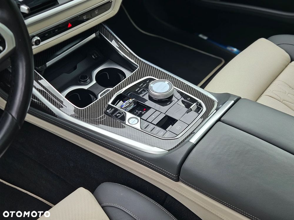 BMW X7 xDrive40d mHEV sport - 23