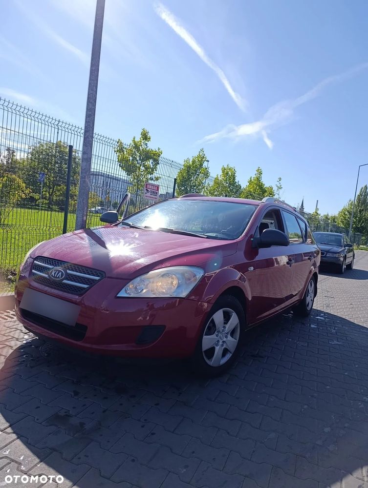 Kia Ceed 1.6 Comfort - 2