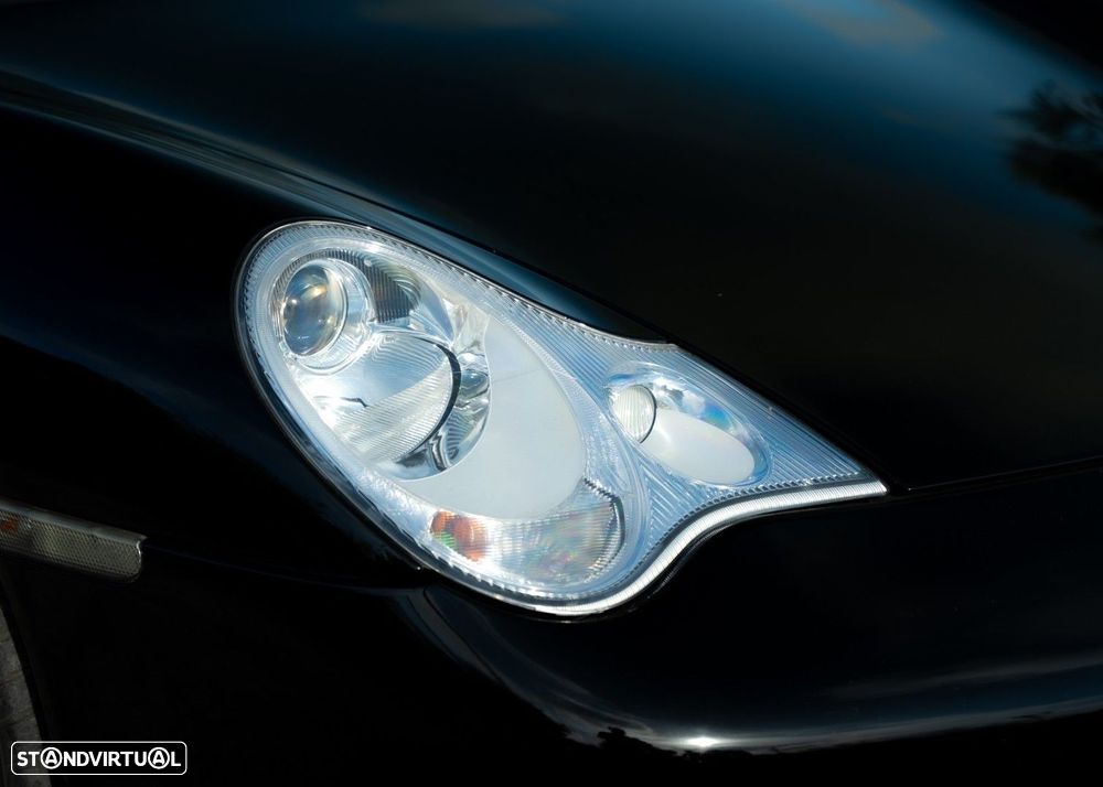 Porsche 911 (996) Carrera - 15