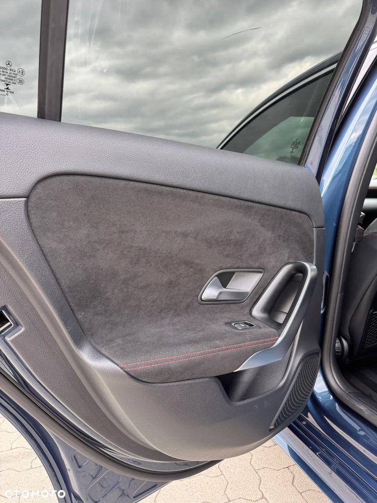 Mercedes-Benz Klasa A 200 AMG Line 7G-DCT - 23
