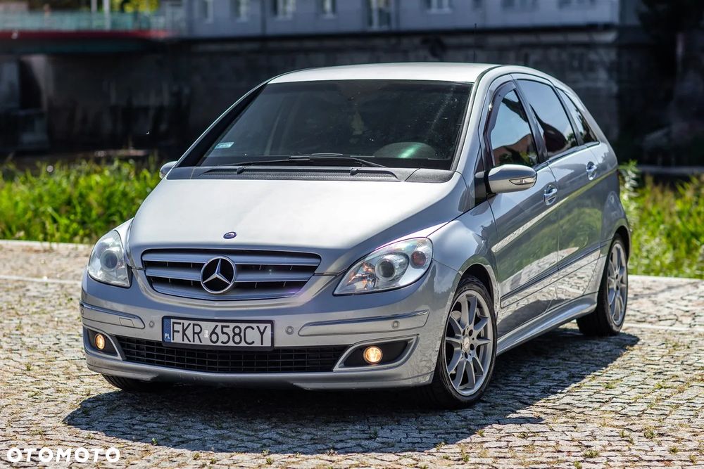 Mercedes-Benz Klasa B - 1