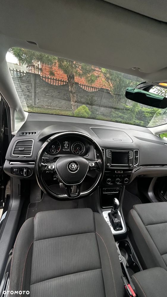 Volkswagen Sharan - 8