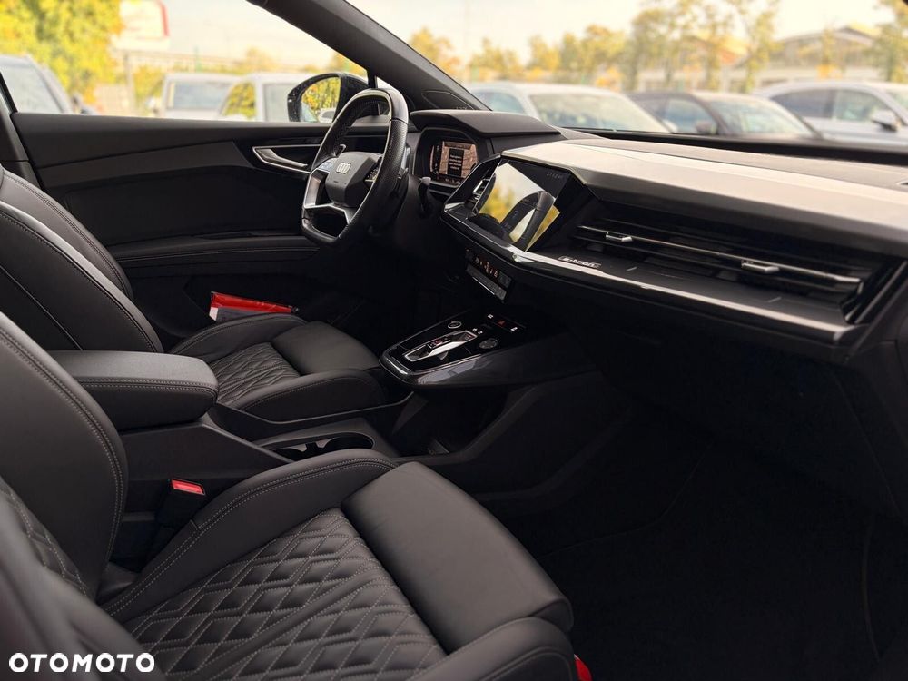 Audi Q4 e-tron 45 77kWh Quattro Edition One Geysir - 21