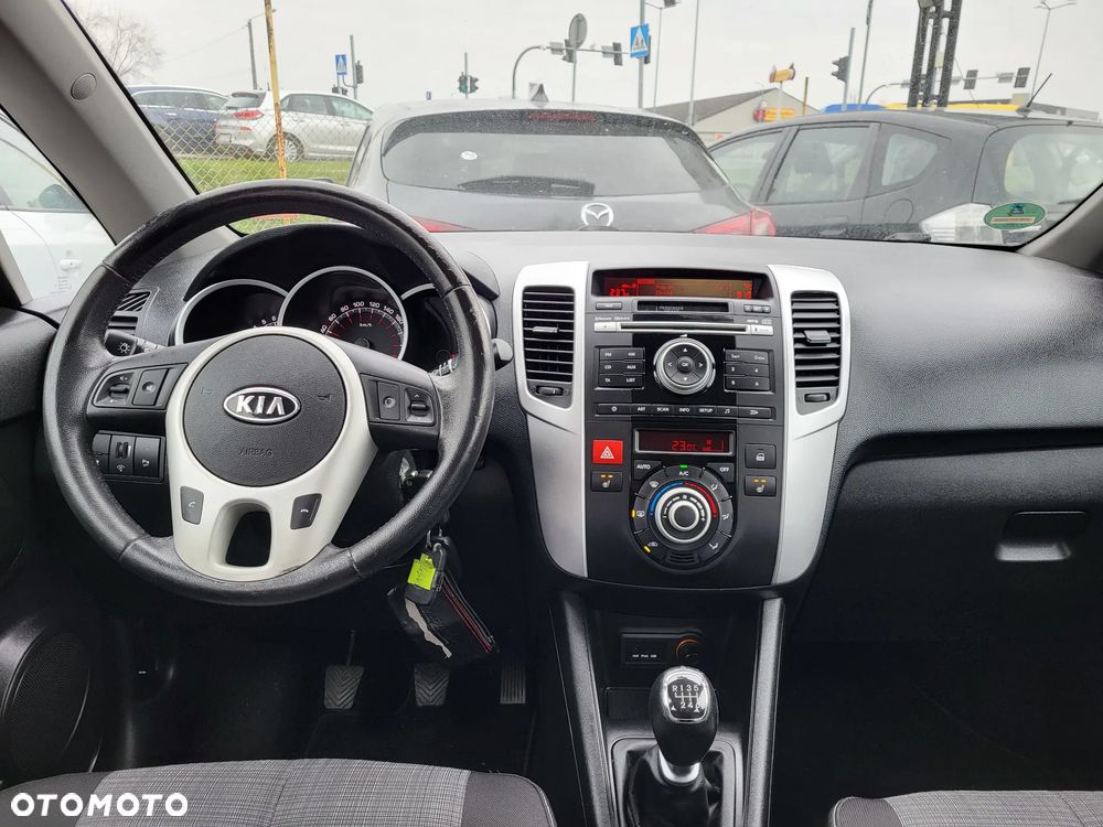 Kia Venga 1.6 CVVT ISG Spirit - 17