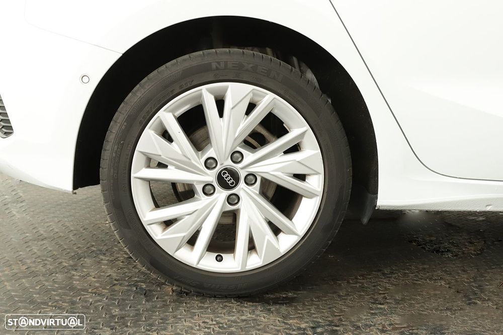 Audi A3 Sportback 30 TFSI Advanced S tronic - 5
