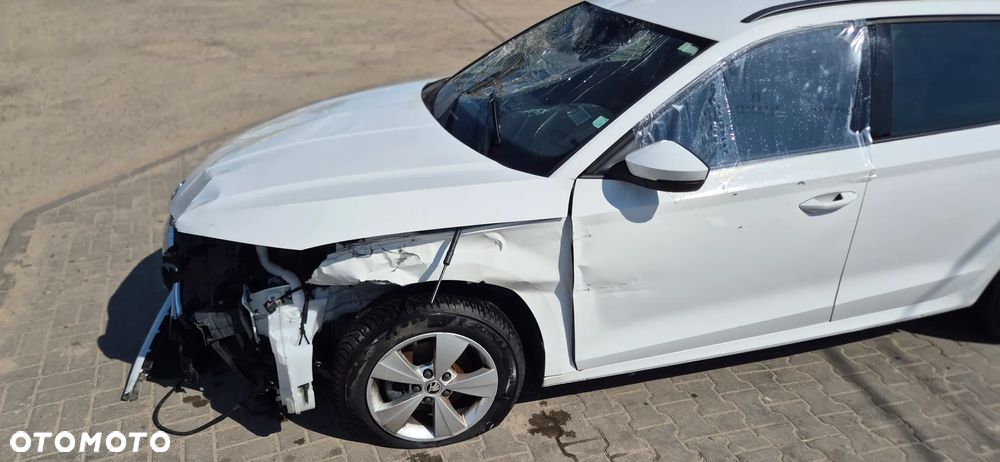 Skoda Octavia 2.0 TDI 4x4 Ambition DSG - 9