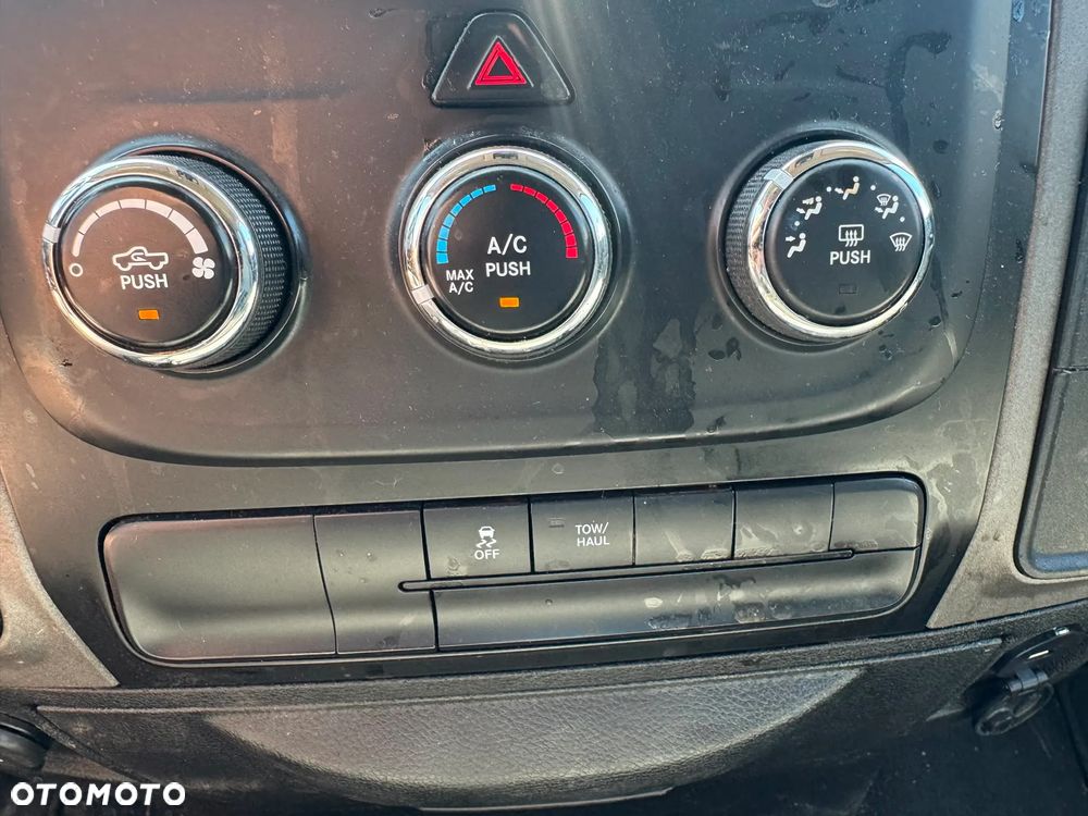 Dodge RAM 5.7 4x4 - 16