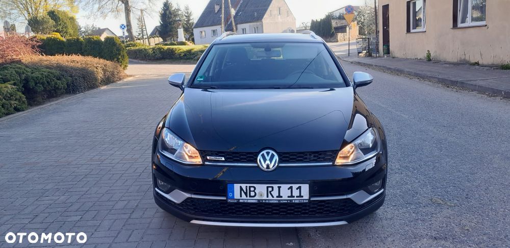Volkswagen Golf Alltrack - 3