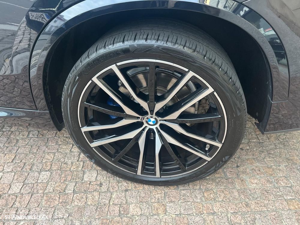 BMW X5 30 d xDrive Pack M - 11