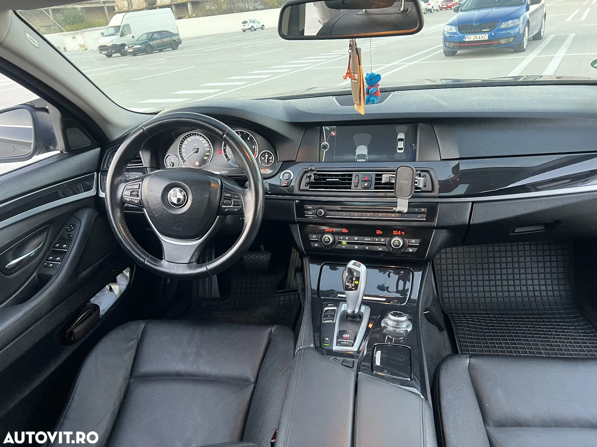 BMW Seria 5 520d - 12