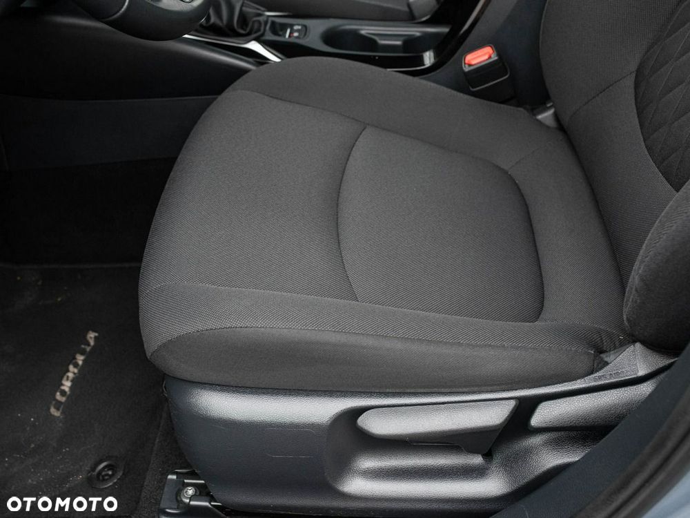 Toyota Corolla 1.5 Comfort - 11