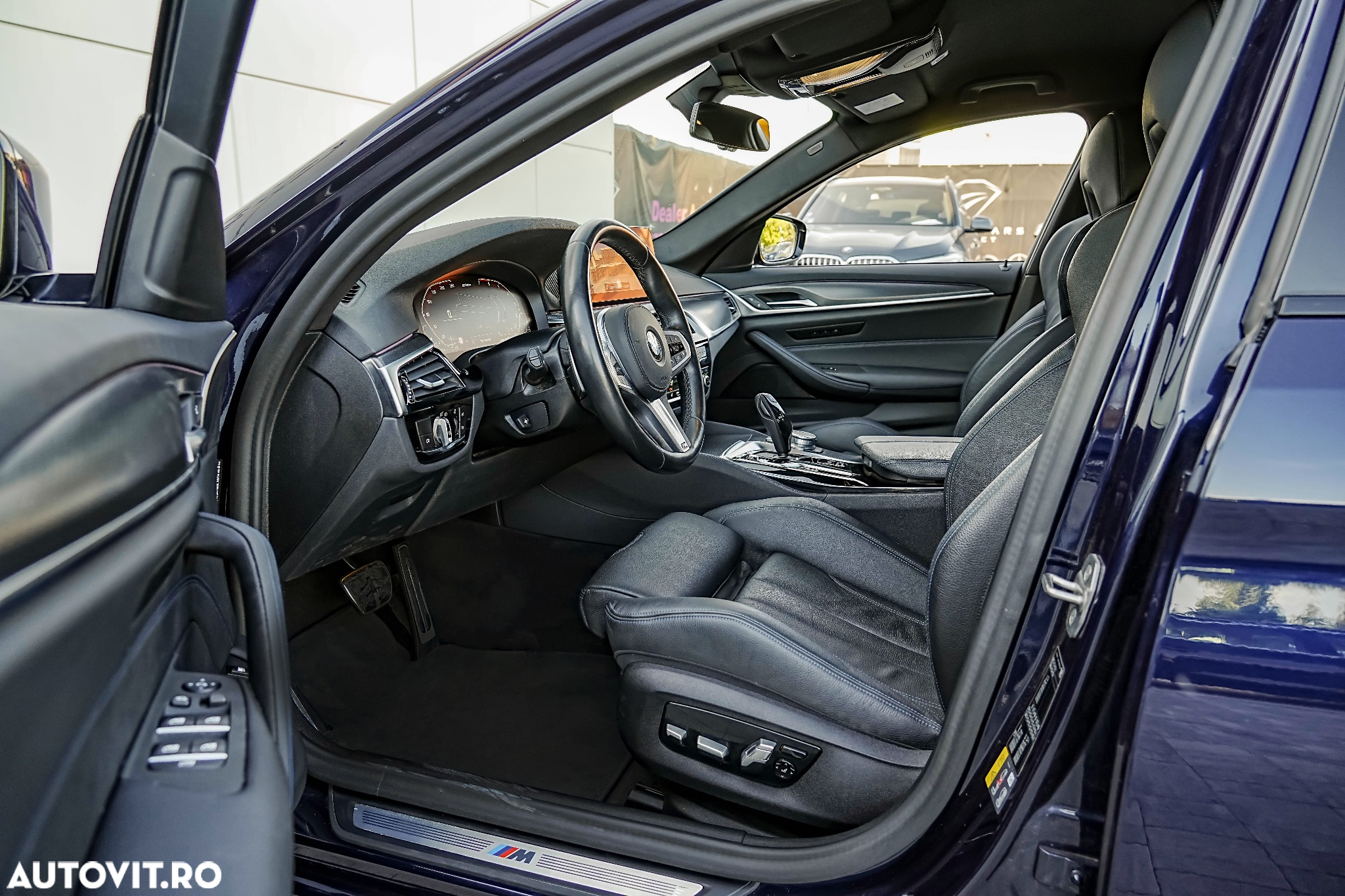 BMW Seria 5 530e xDrive Aut. M Sport Edition - 7