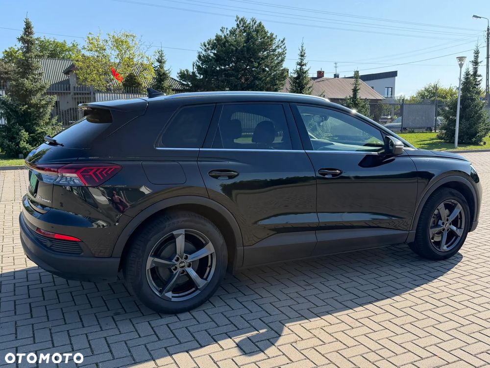 Audi Q4 e-tron - 11