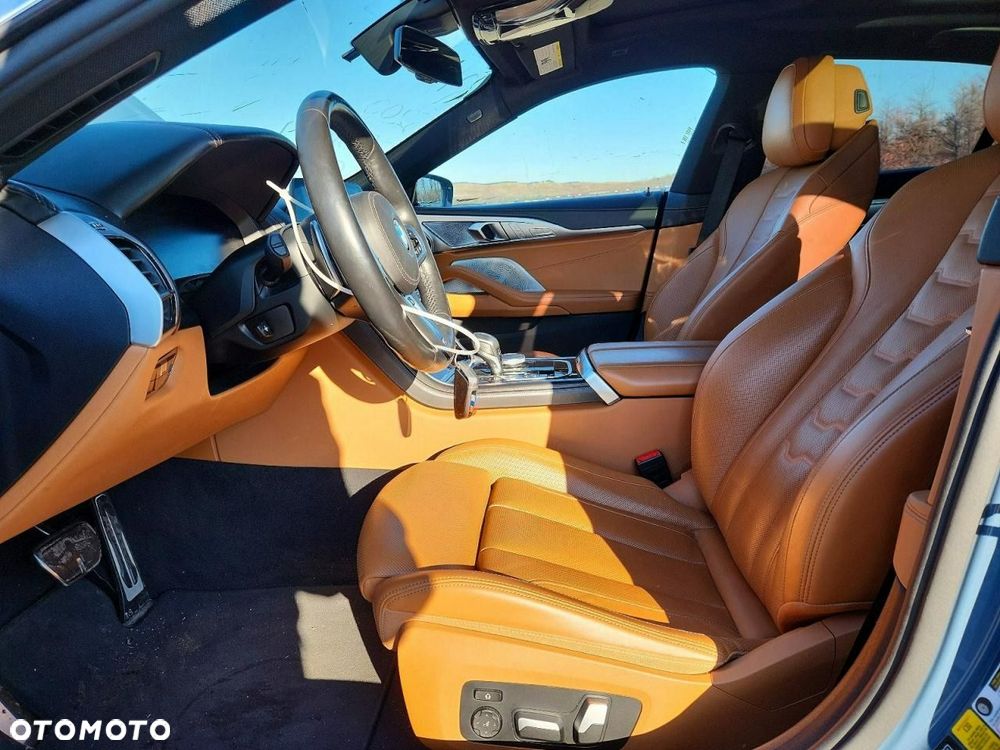 BMW Seria 8 M850i xDrive - 7