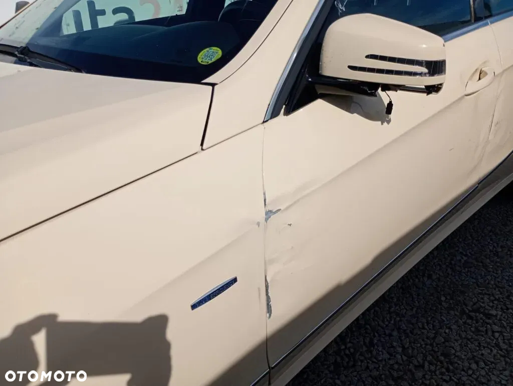 Mercedes-Benz Klasa E 200 BlueTEC 7G-TRONIC Elegance - 14