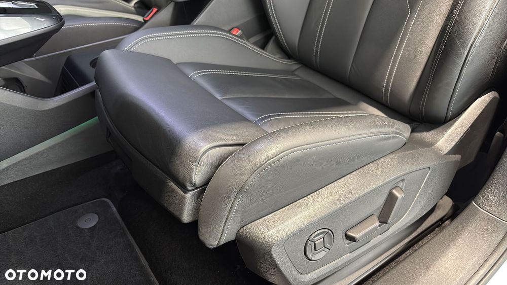 Audi Q4 e-tron - 13