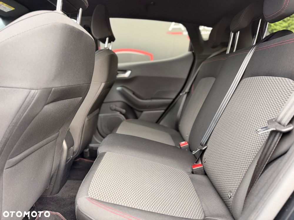 Ford Fiesta 1.5 TDCi S&S ST-LINE - 38