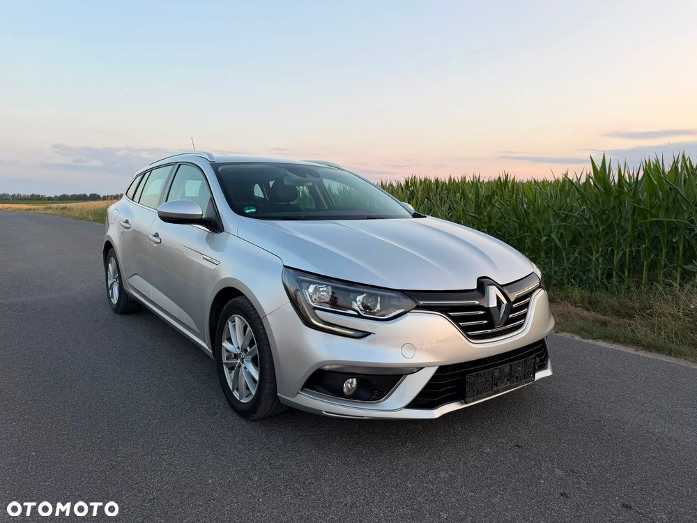 Renault Megane 1.2 16V TCe Energy Bose - 5
