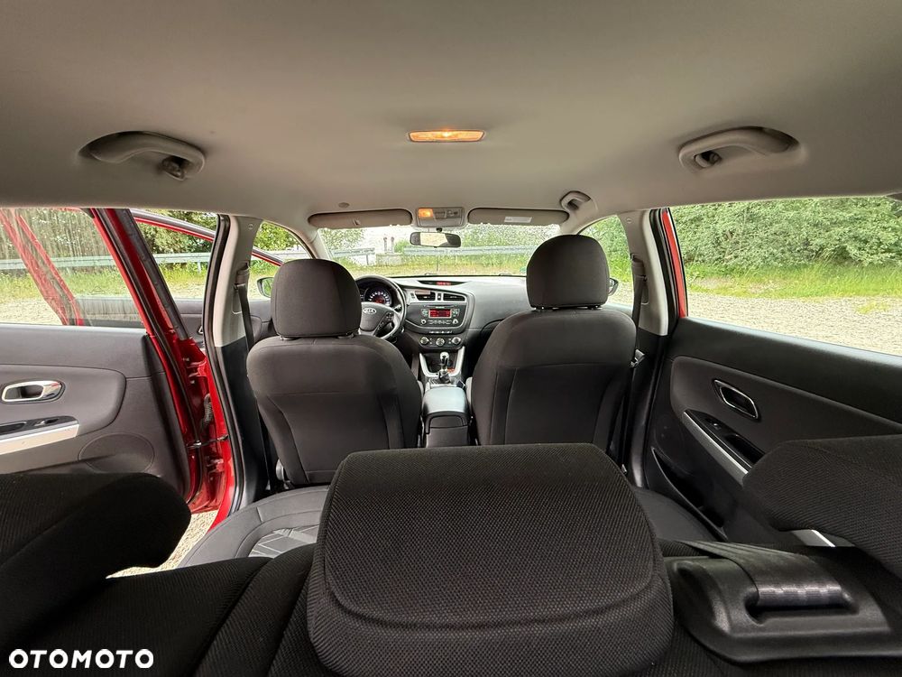 Kia Ceed 1.6 GDI L - 18