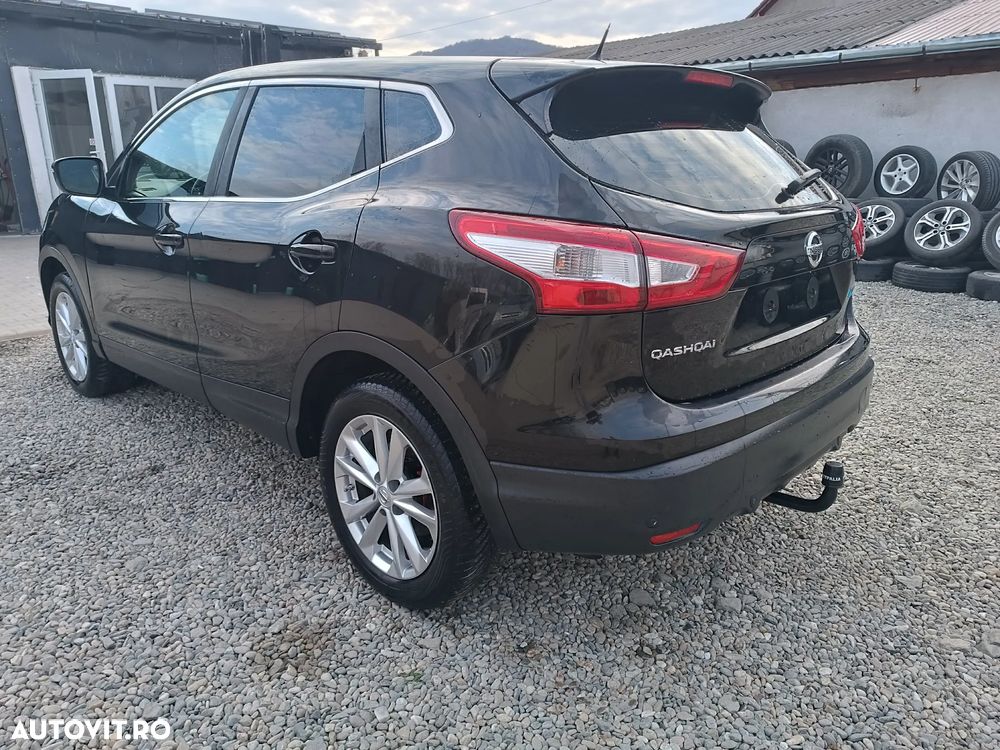 Nissan Qashqai 1.6 dCi DPF tekna - 14