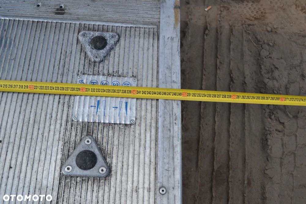 WINDA ALUMINIOWA BAR UDZWIG 2 t SZER. 2.49 WYS. 235 cm - 7