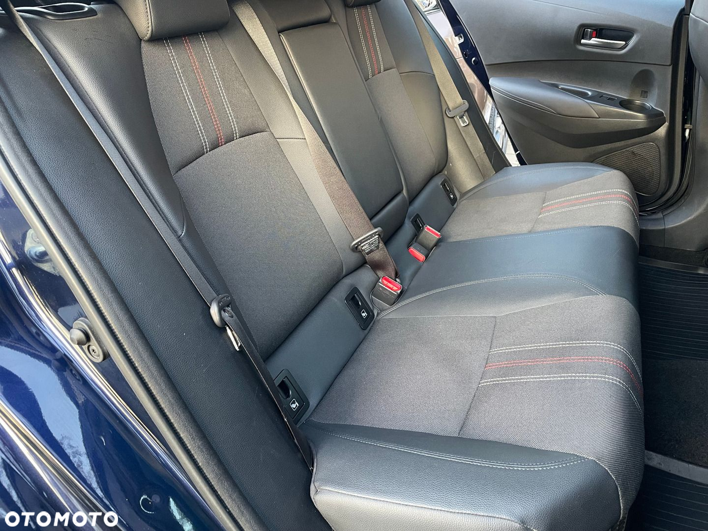 Toyota Corolla - 16
