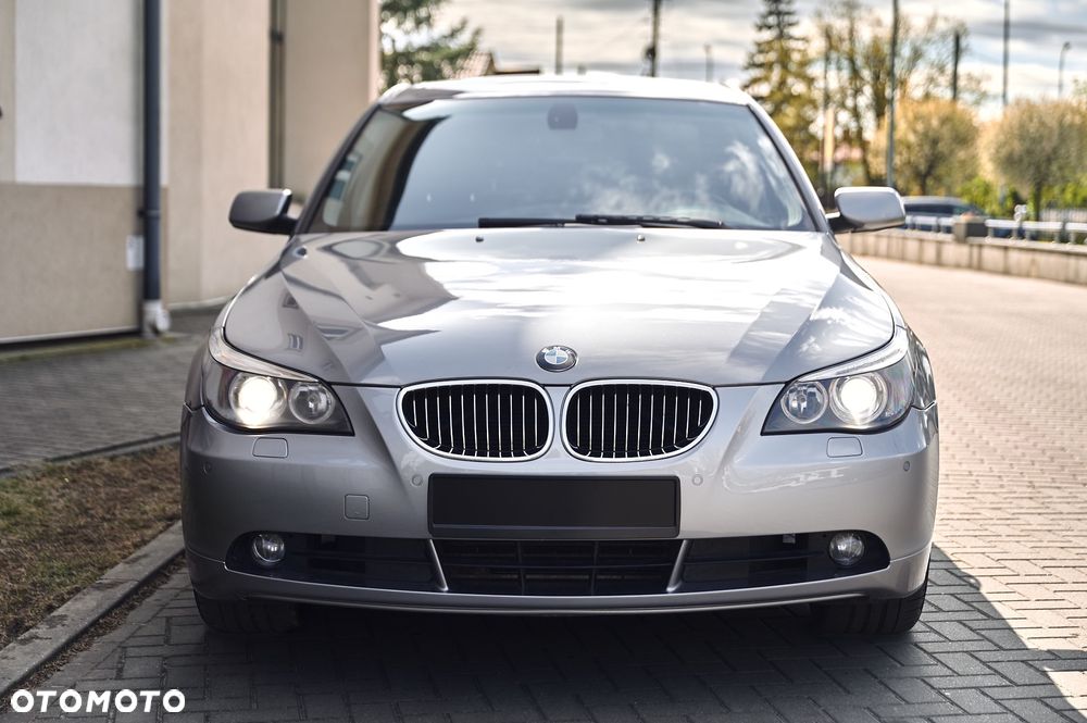 BMW Seria 5 525i - 5