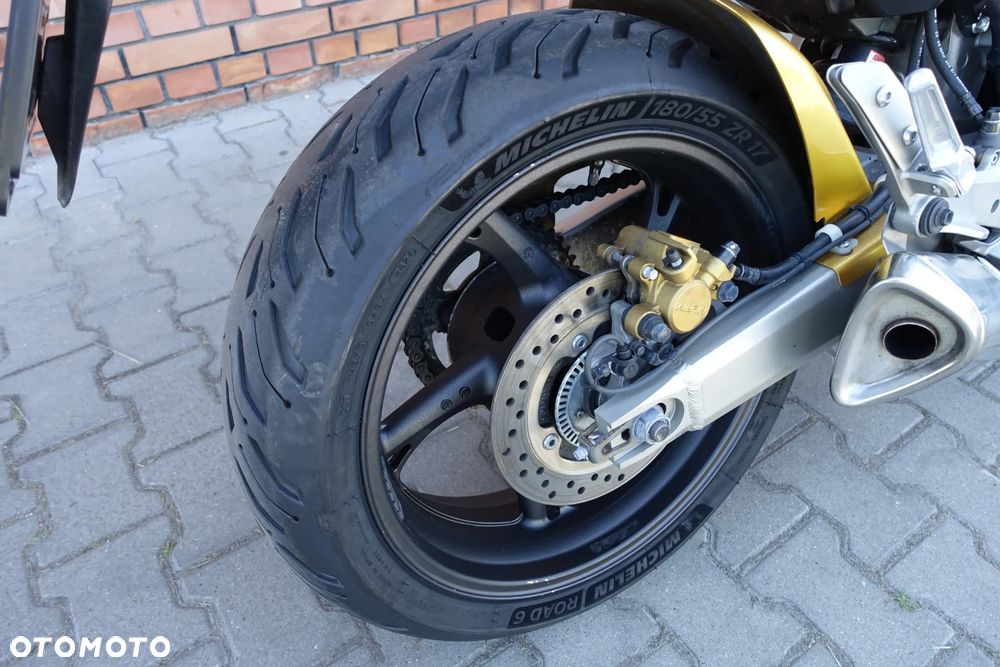 Honda Hornet - 5