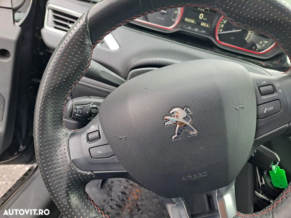 Peugeot 2008 PureTech 130 Stop&Start GT-Line Edition - 26