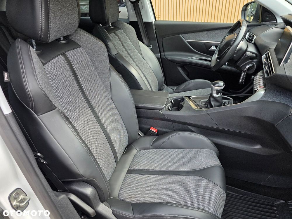 Peugeot 3008 - 15