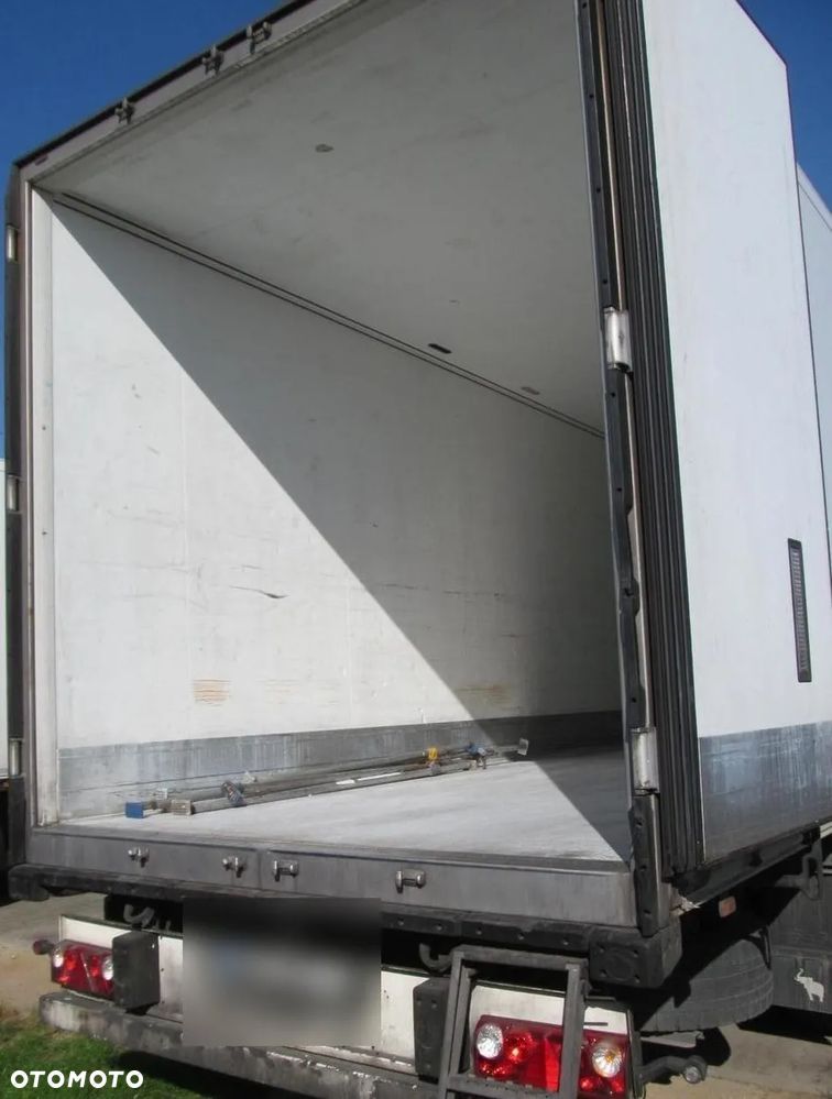 Schmitz Cargobull SKO 24 35t - 7