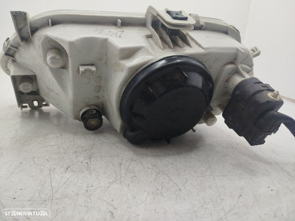 Farol/ Otica Dianteiro Dto Renault Megane I Coach (Da0/1_) - 4