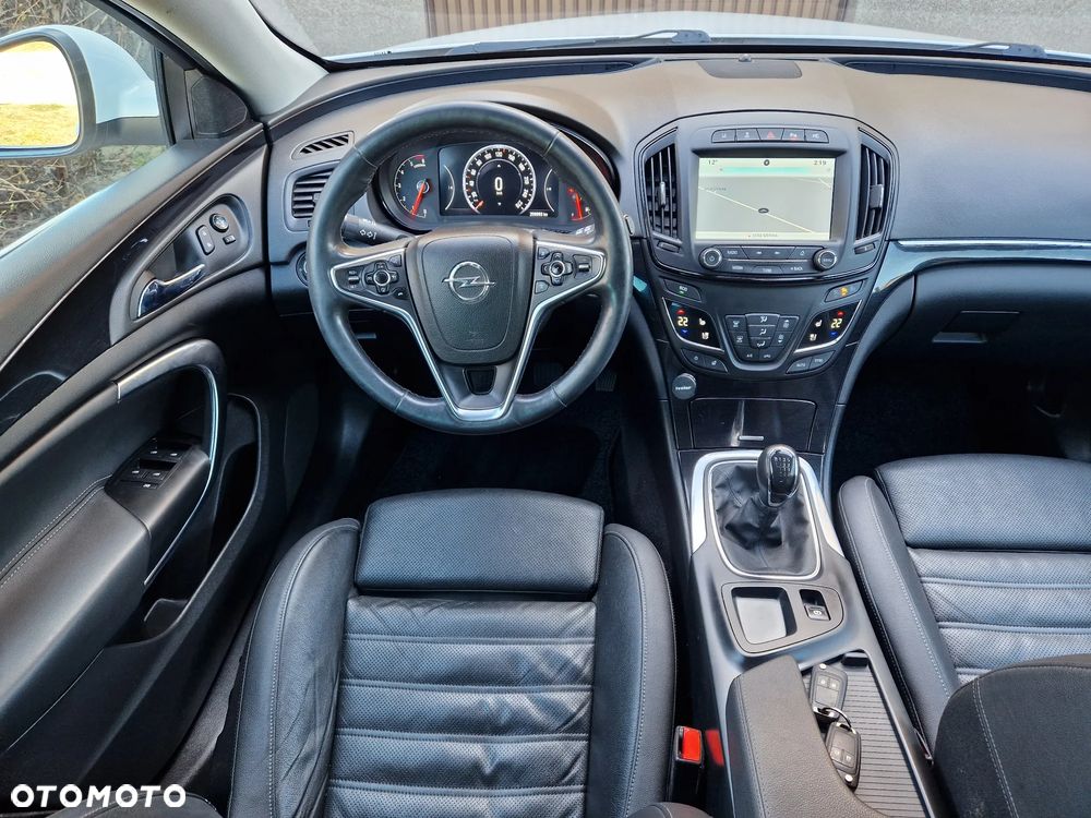Opel Insignia - 22