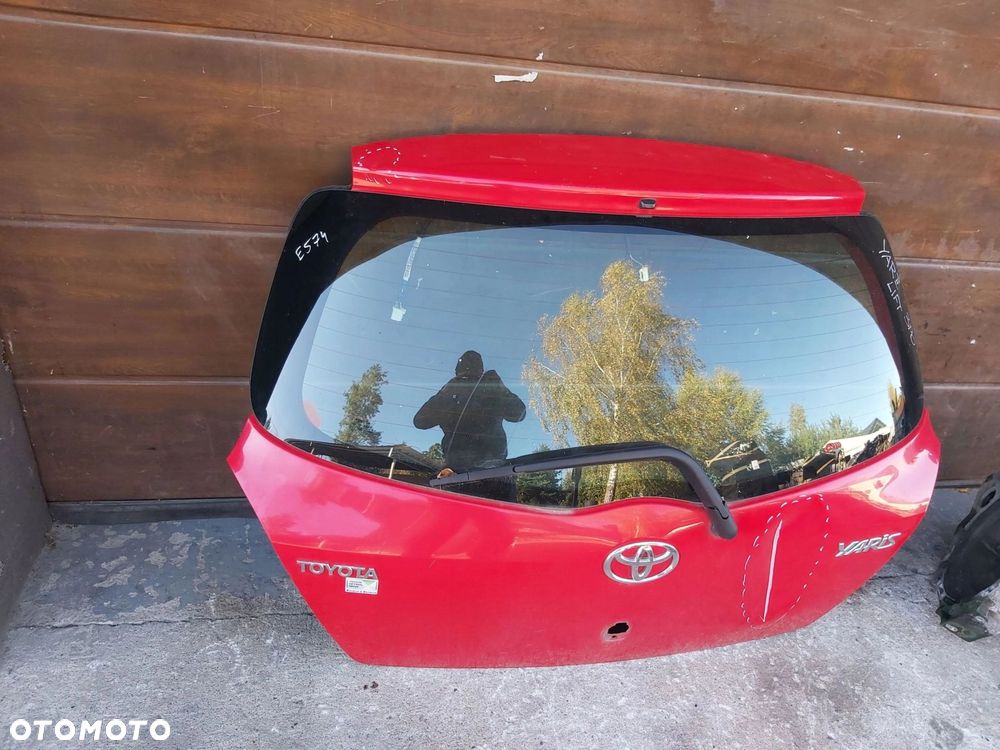 Toyota Yaris II 2006 - 2011 rok Klapa bagażnika tył szyba FRANCUZ - 3