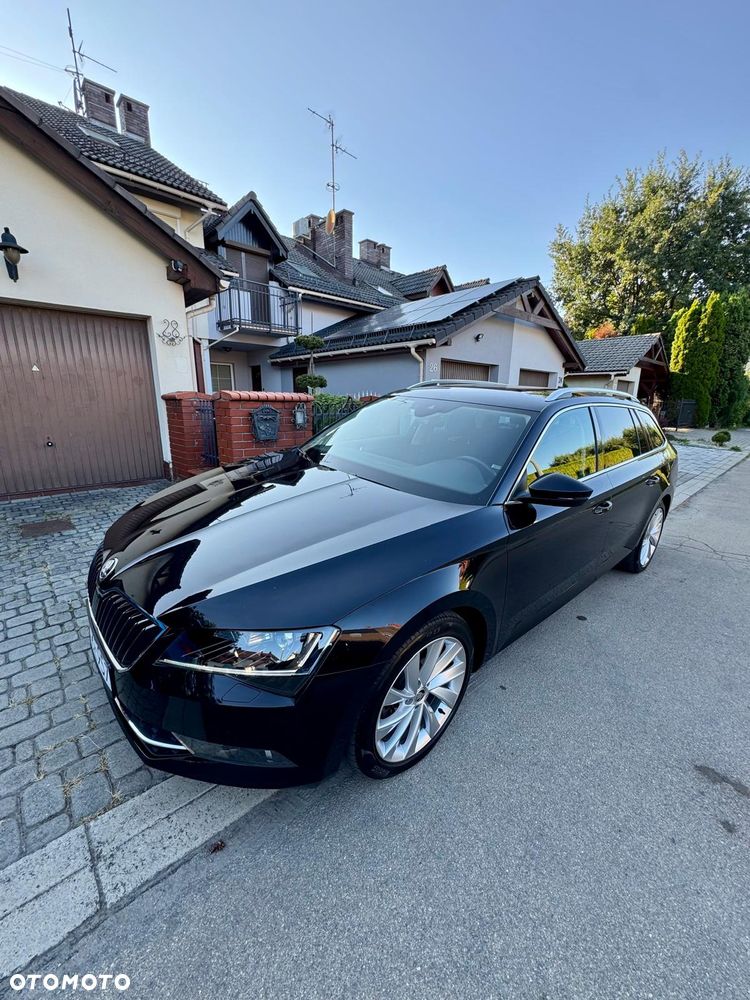 Skoda Superb 2.0 TDI Style DSG7 - 3