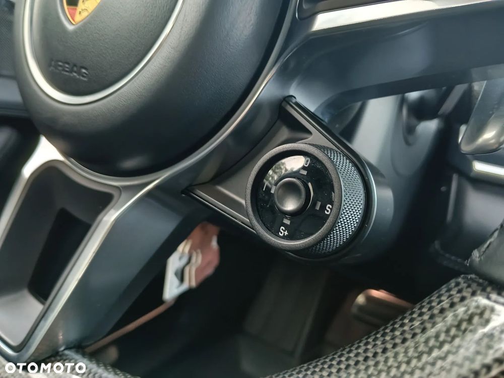 Porsche Panamera - 27
