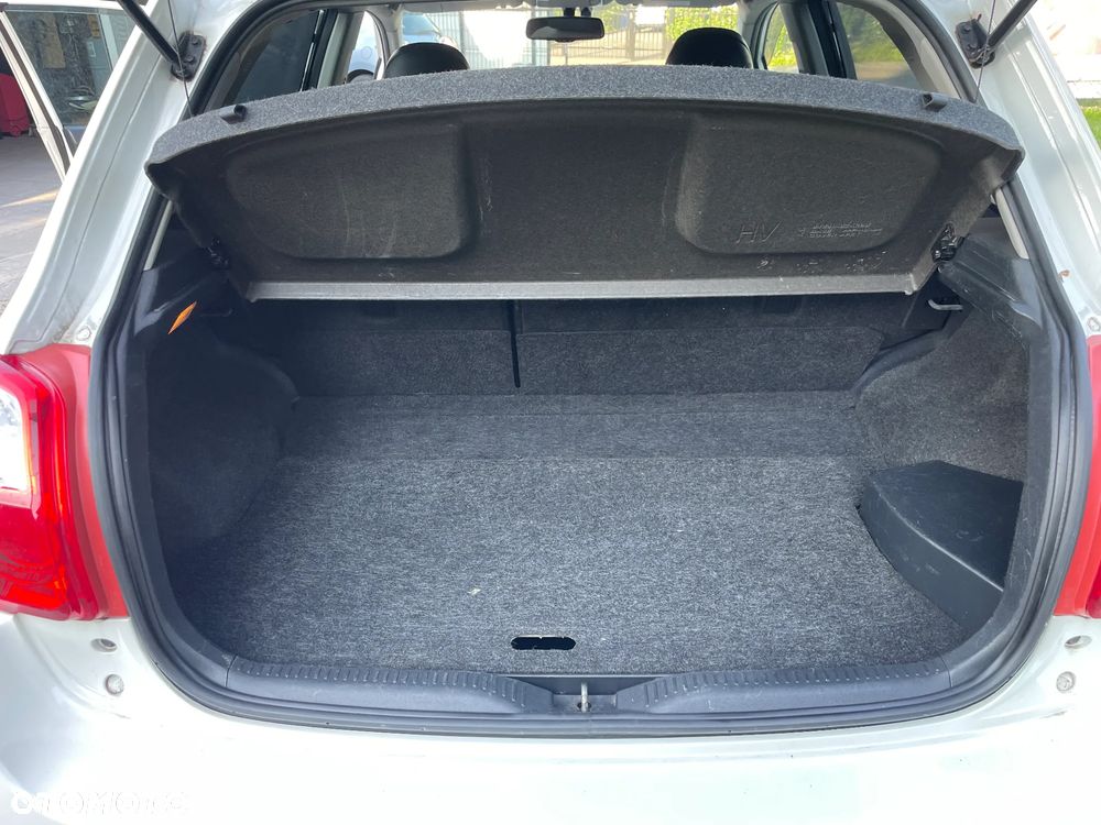Toyota Auris - 27