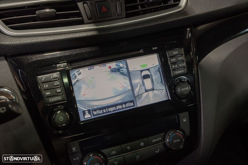 Nissan Qashqai 1.5 dCi N-Connecta - 20