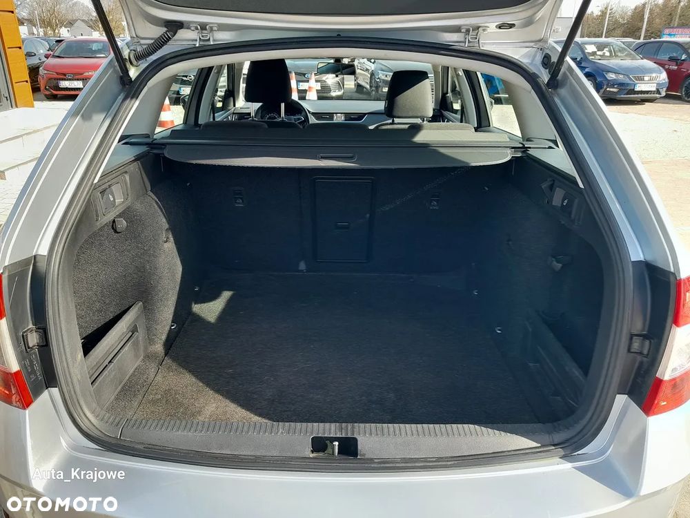 Skoda Octavia 1.6 TDI SCR Ambition - 30