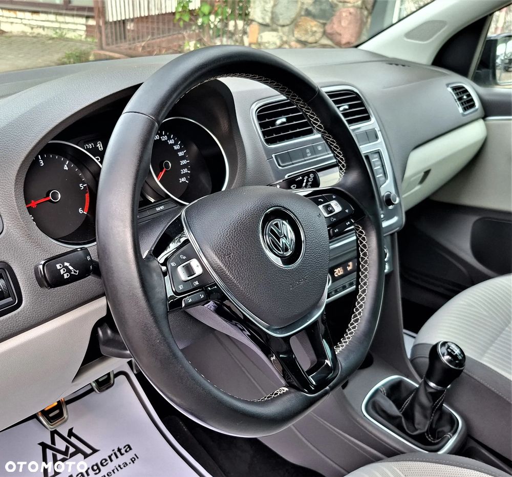 Volkswagen Polo 1.4 TDI Blue Motion Technology FRESH - 23