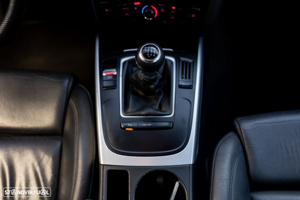 Audi A4 Avant 2.0 TDI - 21