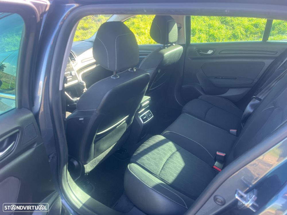 Renault Mégane Sport Tourer 1.5 Blue dCi Limited - 10