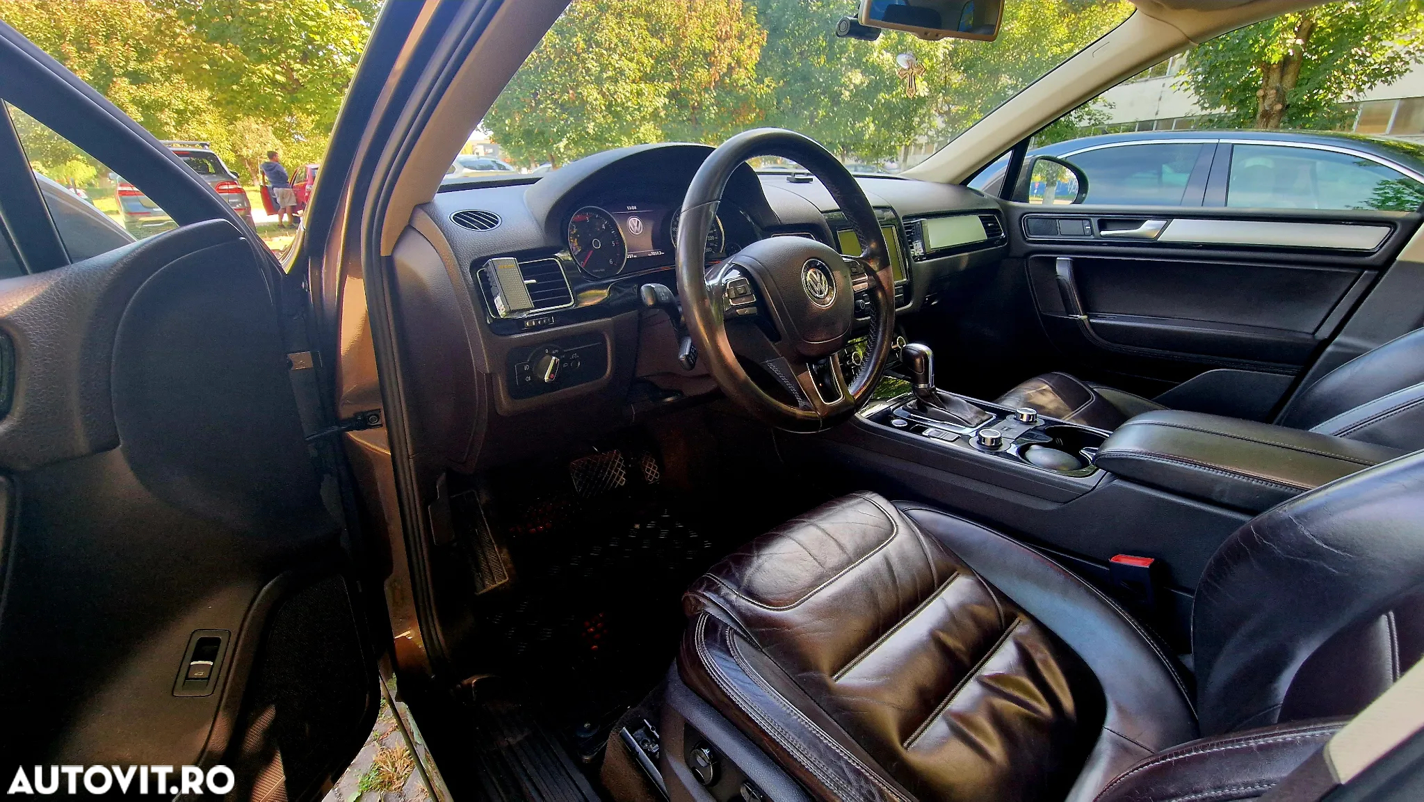 Volkswagen Touareg 3.0 V6 TDI BMT - 19