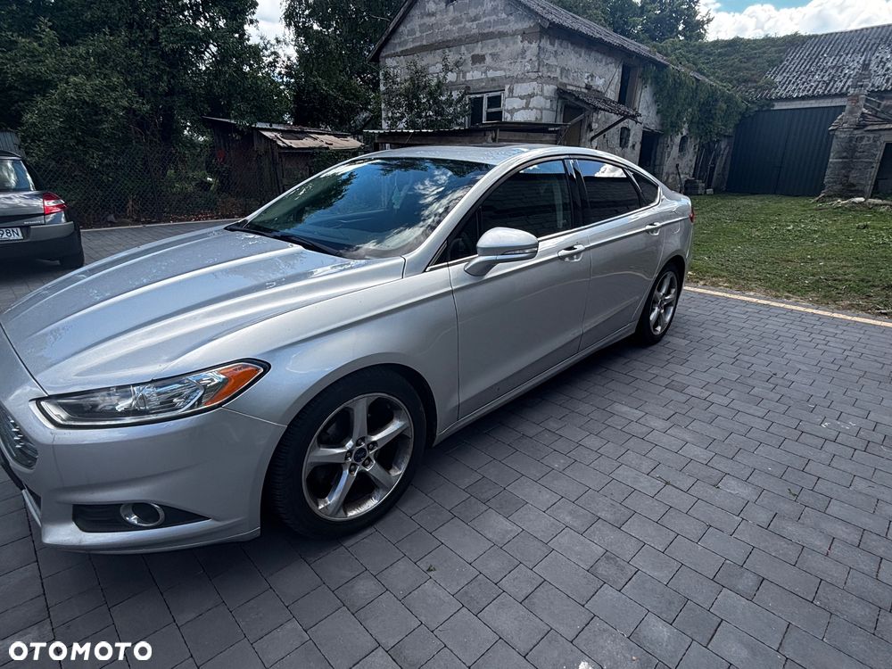 Ford Fusion - 3