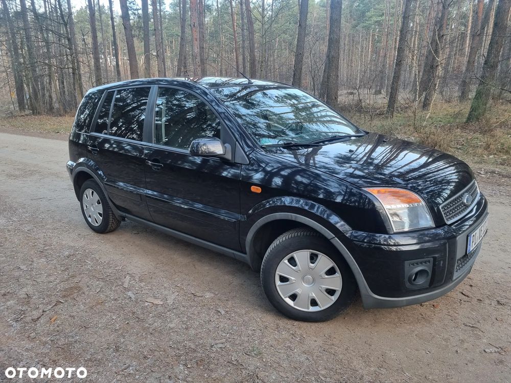 Ford Fusion 1.6 + - 21