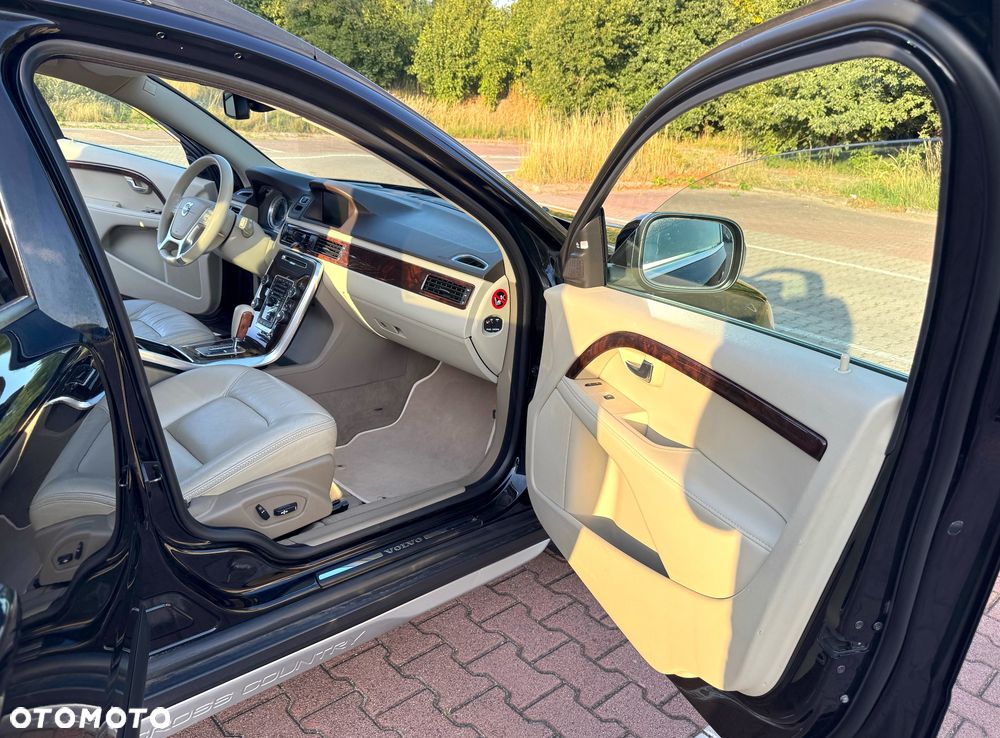 Volvo XC 70 - 26